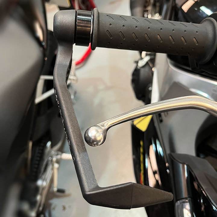 [BLG-M18-S10-A160-GBR-002] GBRacing Brake Lever Guard A160 for Aprilia Tuono V4 - image 2