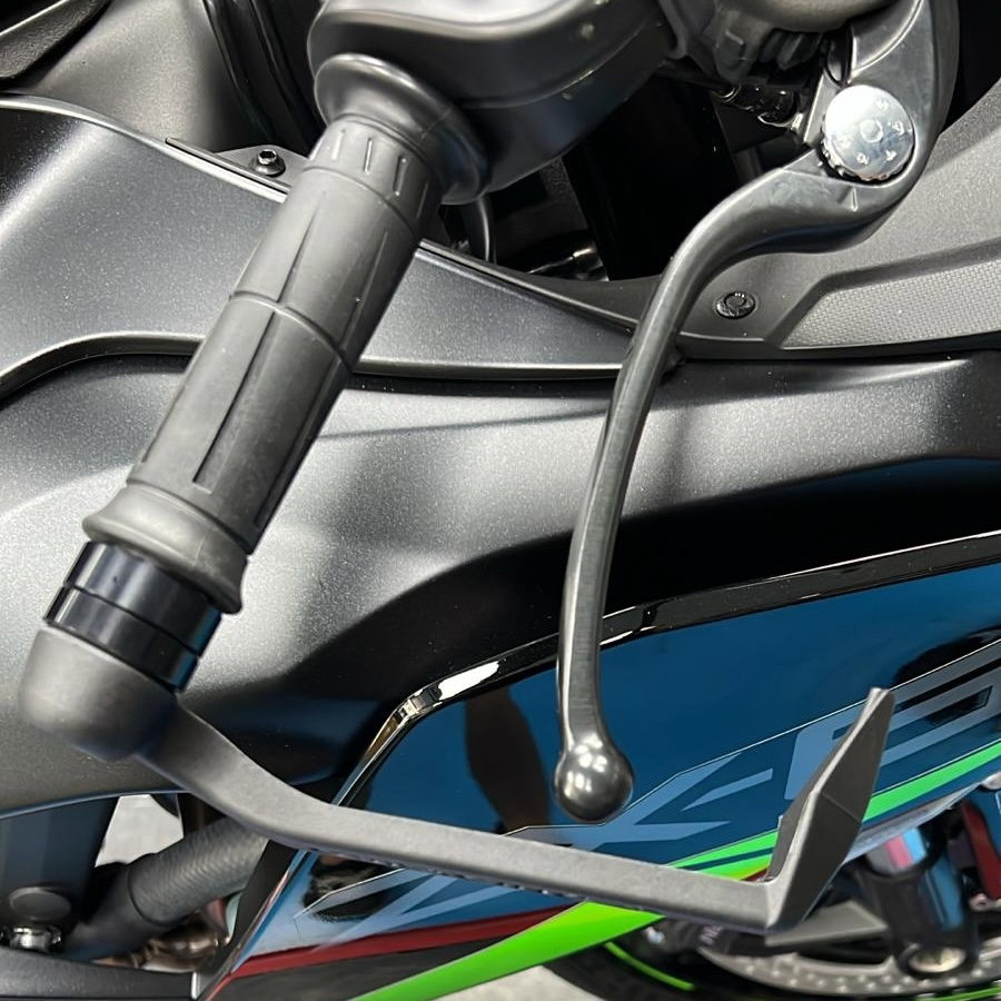 [BLG-M8-S5-B5-R6-A160-GBR-006] GBRacing Brake Lever Guard A160 for Kawasaki Z900 - image 6