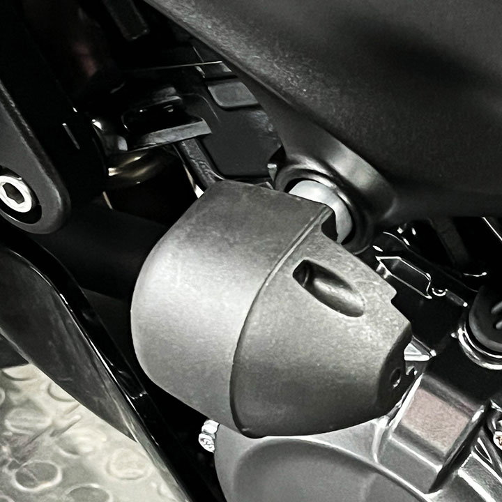 [FS-GSX-S750-L7-XL] GBRacing XL Bullet Frame Sliders for Suzuki GSX-S750 - image 2