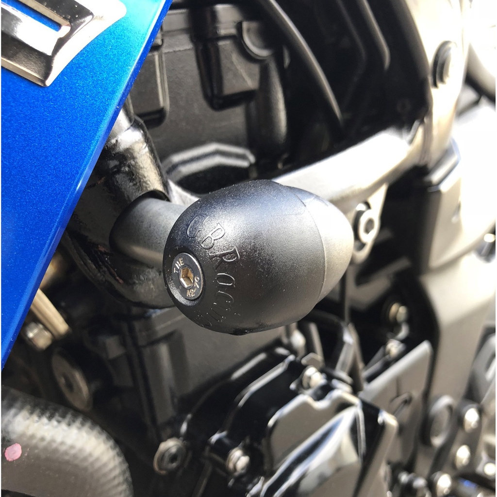 [FS-GSXS750-L7-S] GBRacing Bullet Frame Sliders (Street) for Suzuki GSX-S750 - image 2