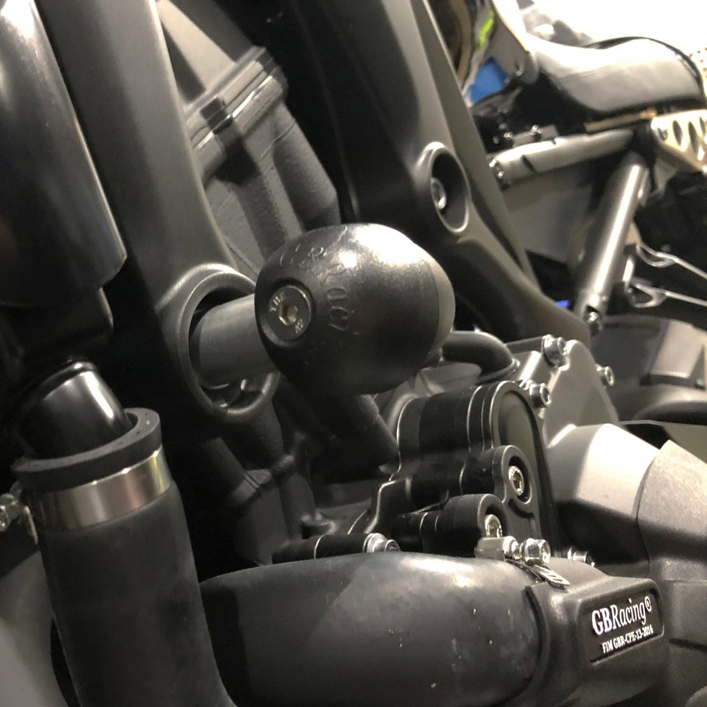 [FS-XSR900-2015-S] GBRacing Bullet Frame Sliders (Street) for Yamaha XSR900 2016 - 2021 - image 3