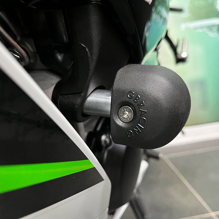 [FS-ZX10-2011-XL-001] GBRacing XL Bullet Frame Sliders for Kawasaki Ninja ZX-10R - image 1