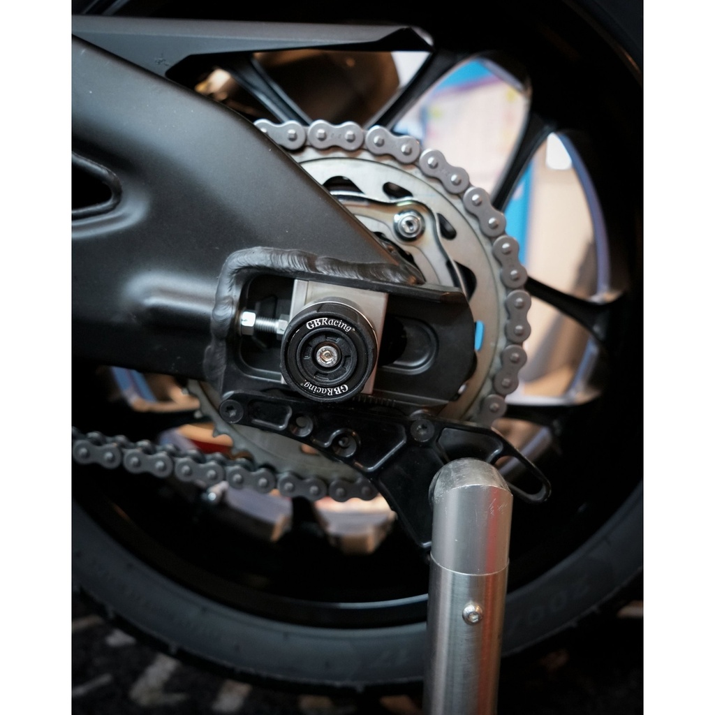 [GSP-22-16-45-006] GBRacing Rear LHS Spindle Protector for BMW S 1000 XR - image 7