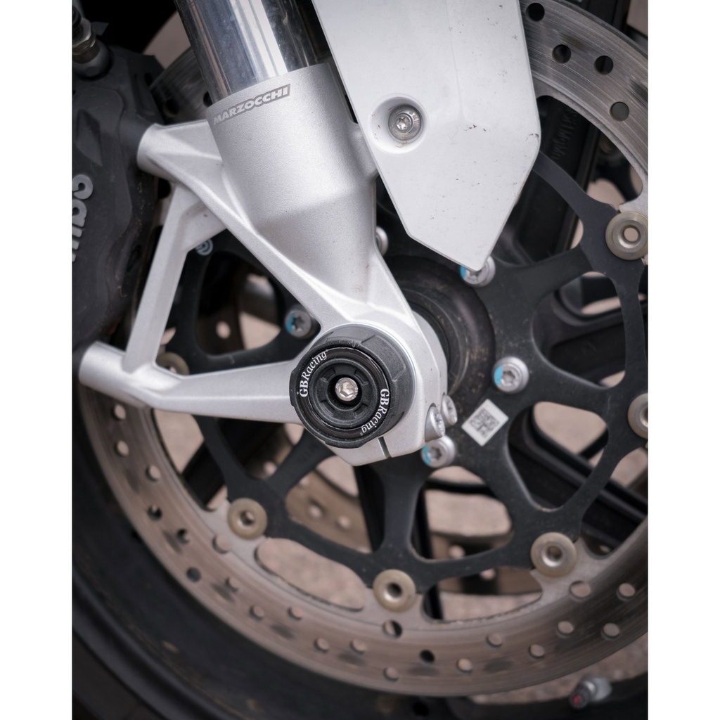 [GSP-23-22-80-010] GBRacing Rear RHS Spindle Protector for BMW S 1000 XR - image 4