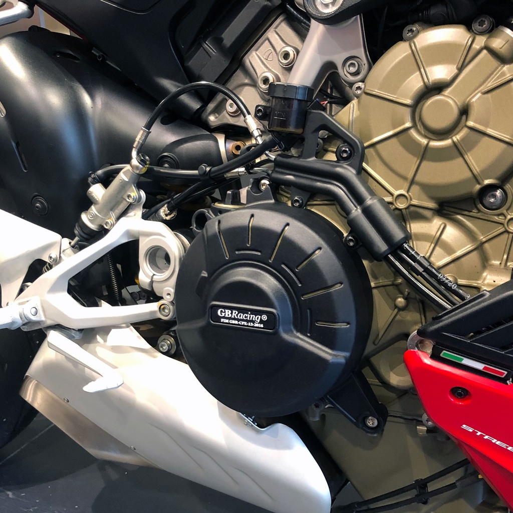 [EC-V4S-SF-2020-2-GBR] GBRacing Gearbox / Clutch Cover for Ducati Streetfighter V4 2020 - 2022 - image 3